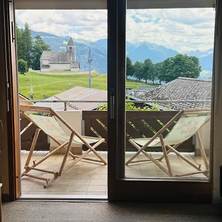 Cozy In With View & Access * Falera
