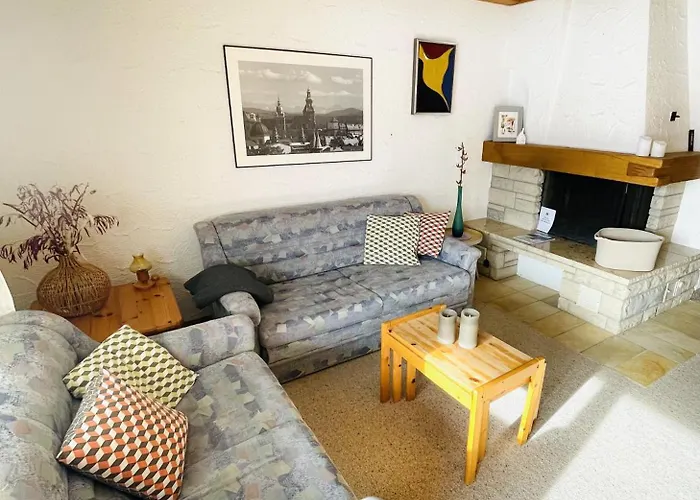 Cozy In With View & Access Appartement Falera