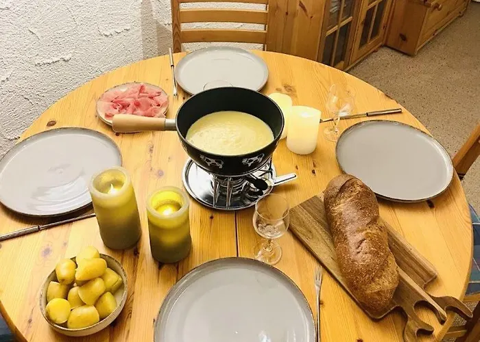 Cozy In With View & Access * Falera