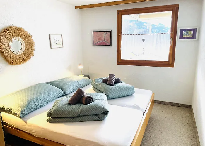 Cozy In With View & Access Appartement